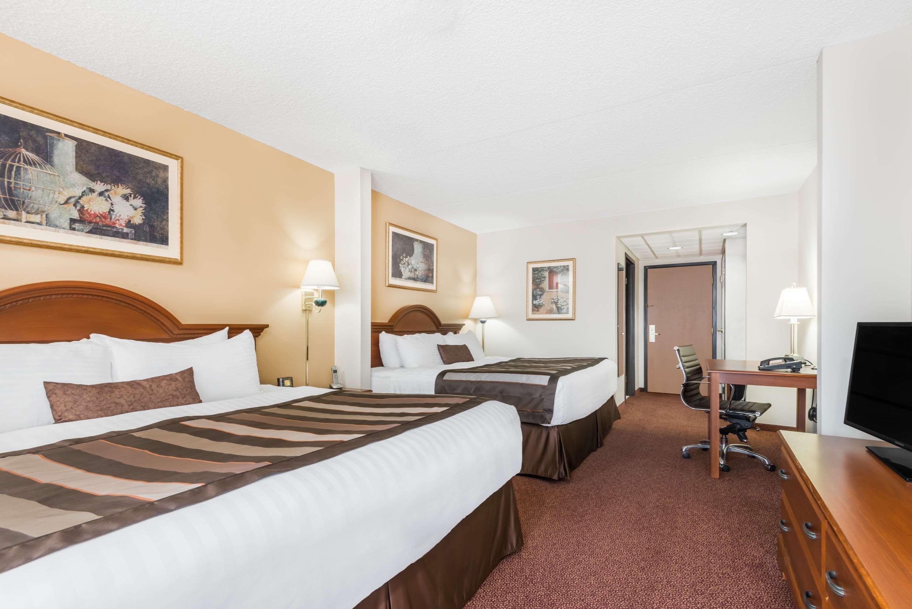 Hotel Wingate By Wyndham Lima Esterno foto