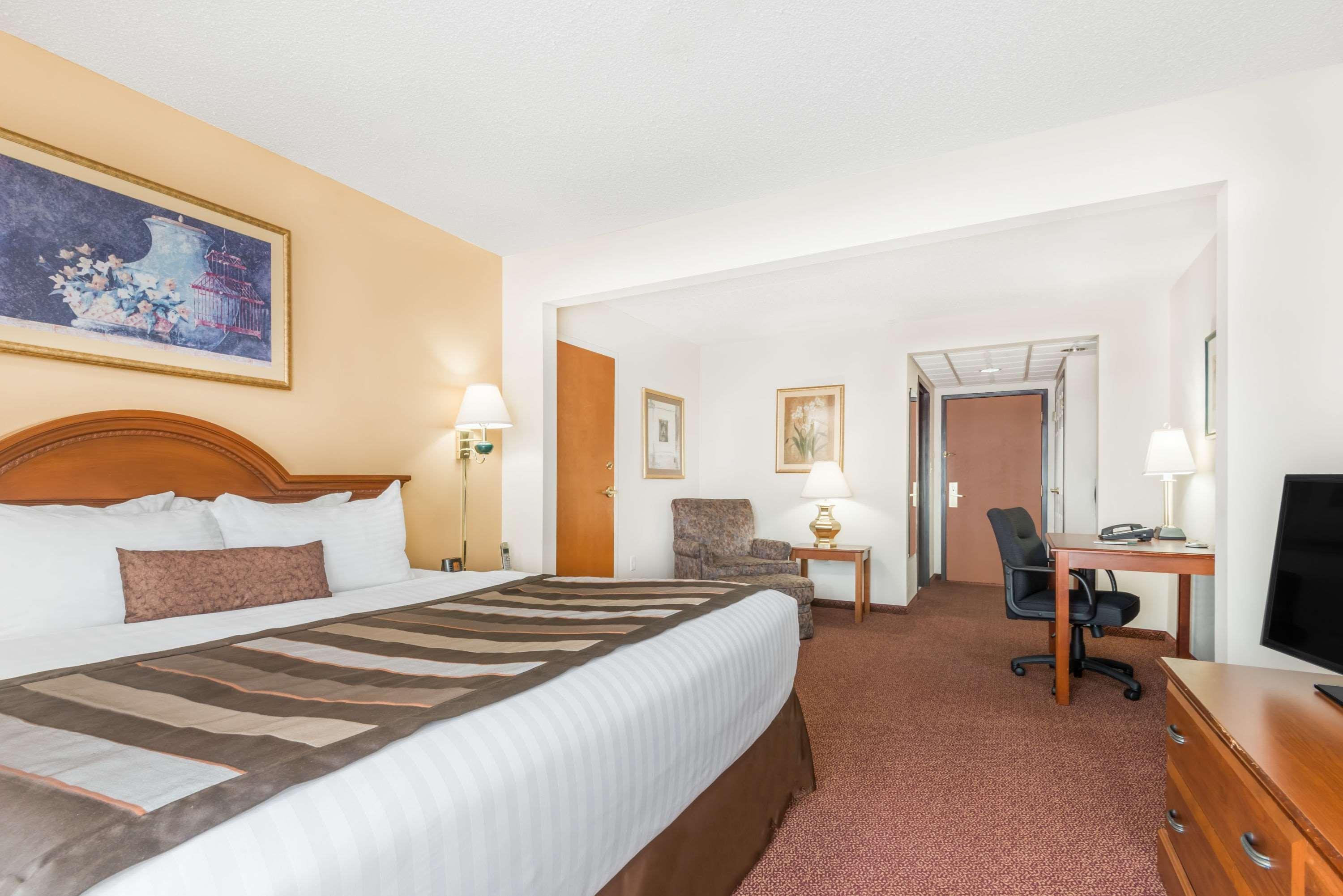 Hotel Wingate By Wyndham Lima Esterno foto